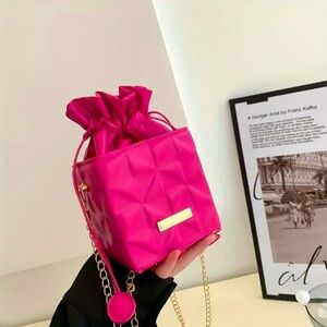 Elegant Mini Diamond Grid Crossbody Pink Bag NWT​​